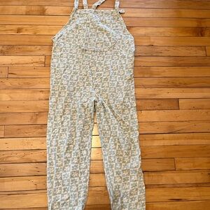 Chic Women's Patterned Jumpsuit in Light Blue and White